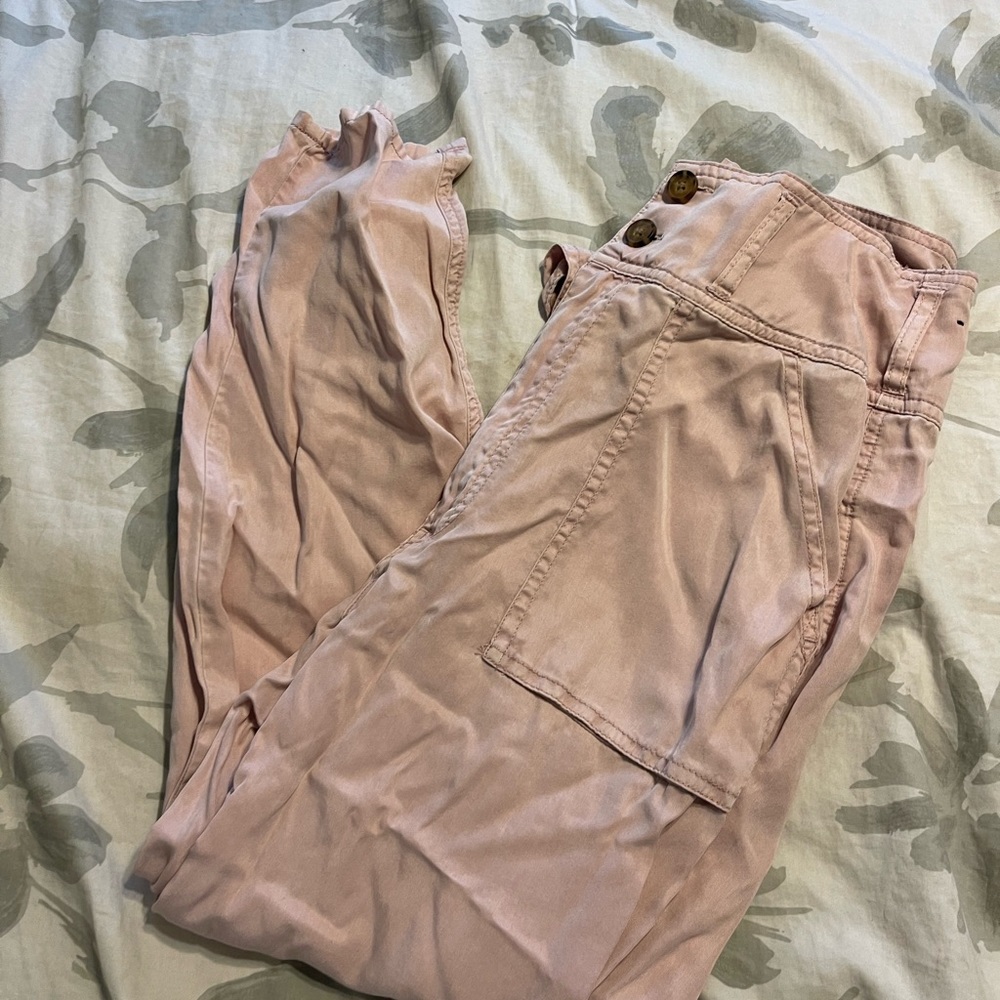 Abercrombie and Fitch light pink pants